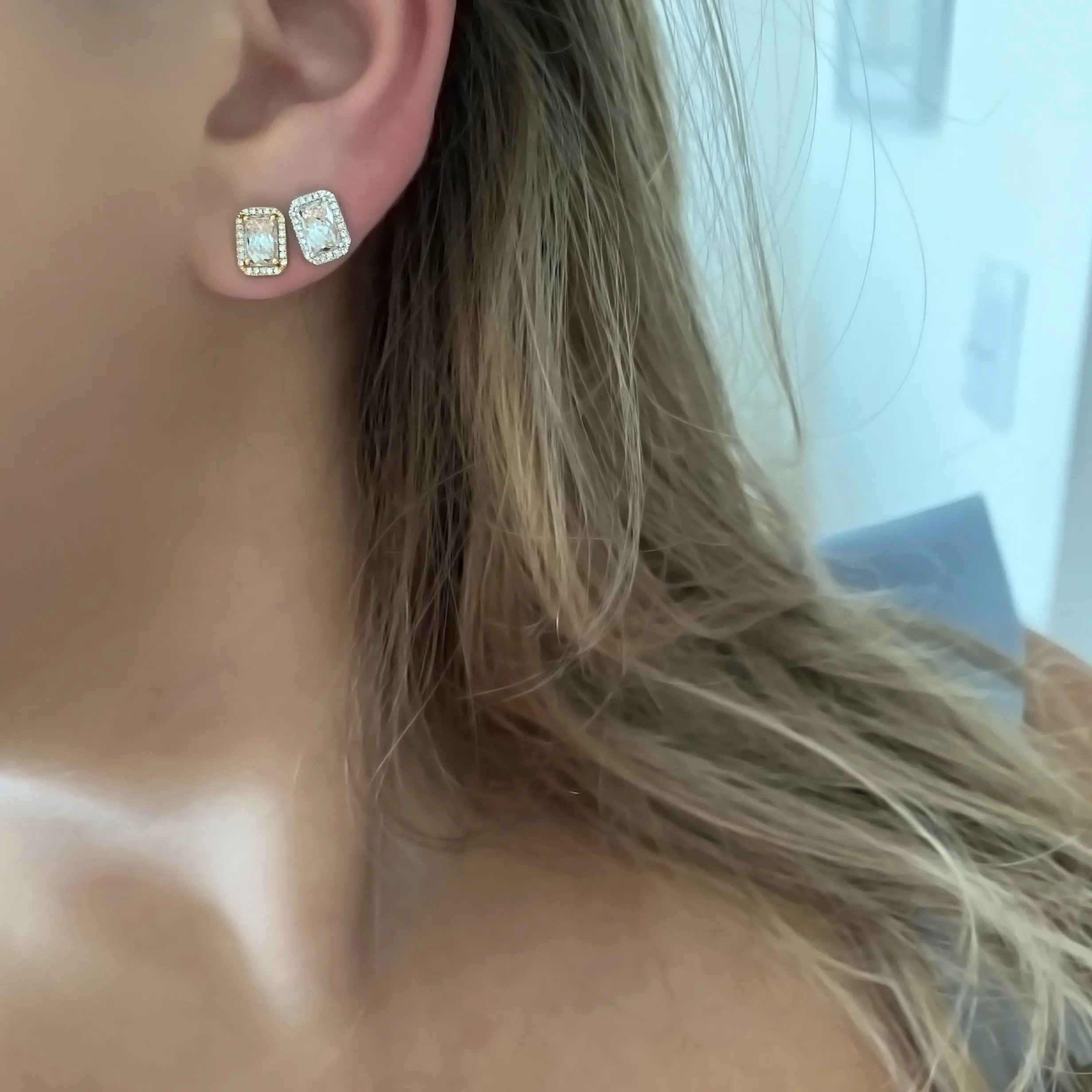 14K GOLD DIAMOND AND WHITE TOPAZ RORY STUDS