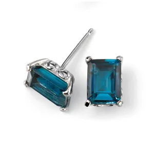 9ct White Gold London Blue Topaz Stud Earrings GE2082T
