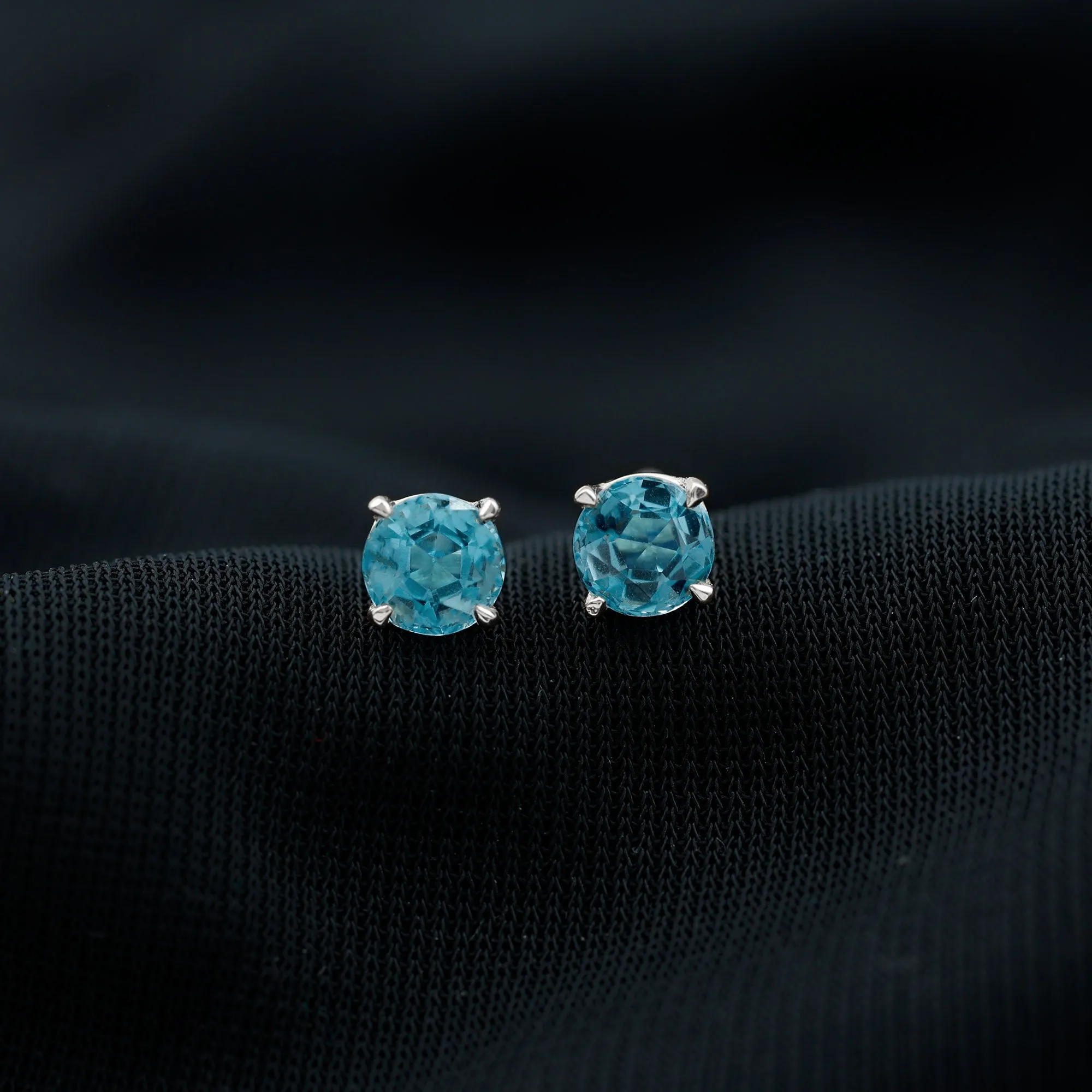 December Birthstone 1/2 CT Classic Sky Blue Topaz Solitaire Stud Earrings for Women