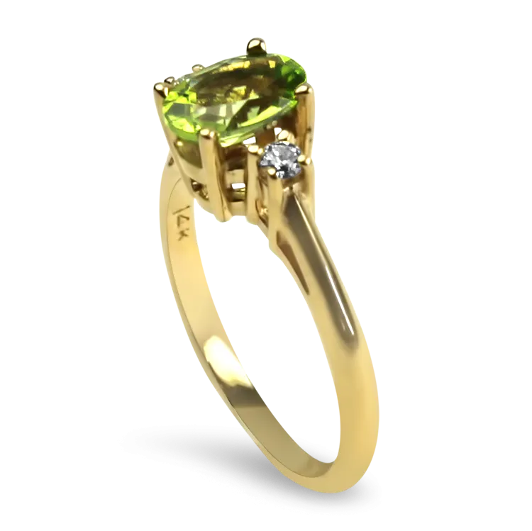 Estate 14K Yellow Gold Peridot & Diamond Ring