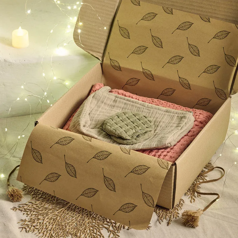 Festive Gift Set | Bath Wrap, Vanity Pouch & Face Care Pad | Large | Set of 3