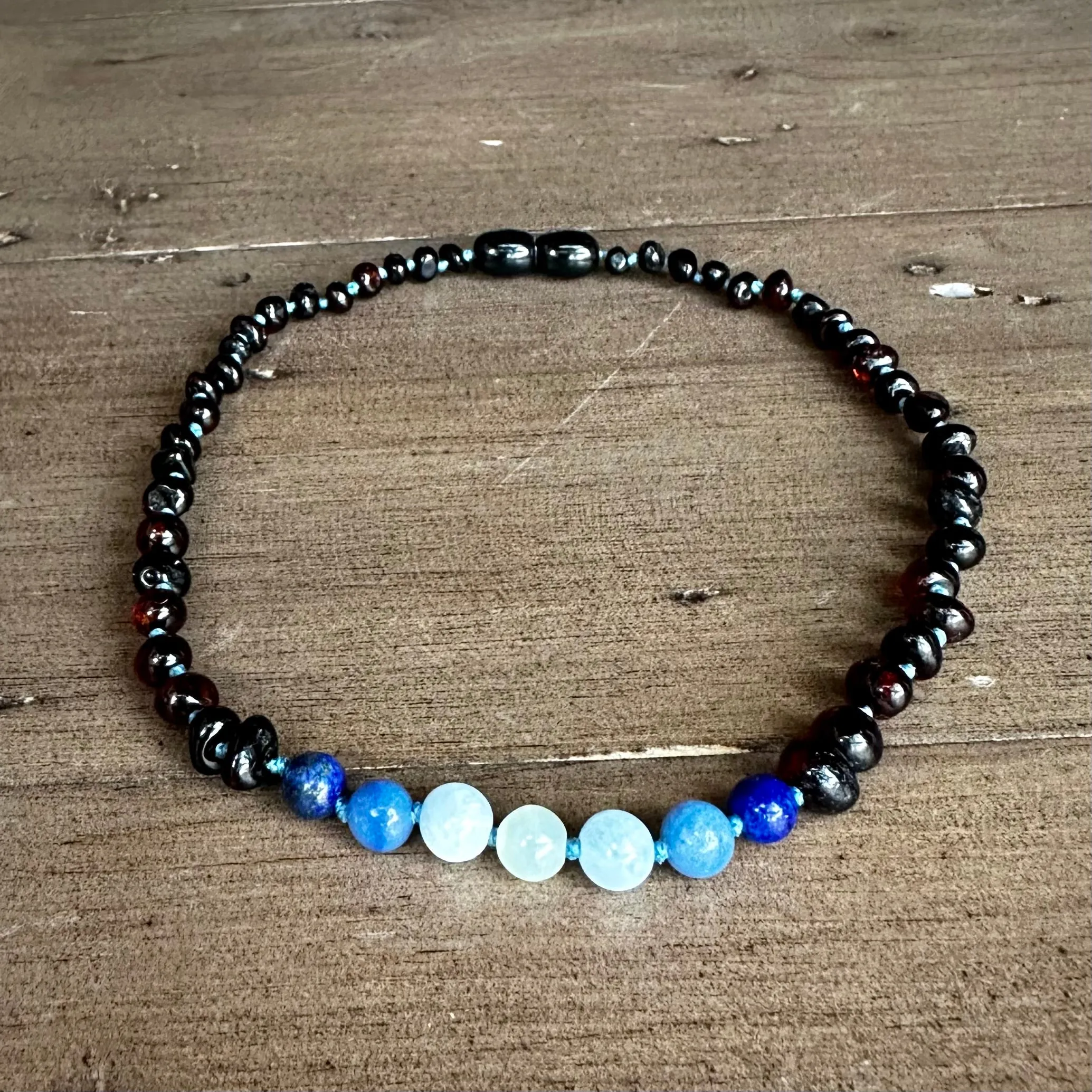 Flynn Necklace for Sensory Support & Teething Relief