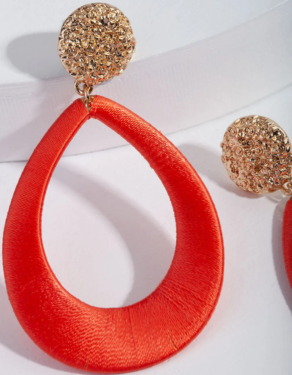 Gold Coral Threaded Earring