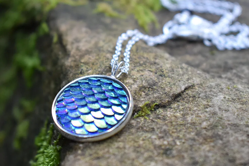Iridescent Green Mermaid Scale Necklace | Round Mermaid Scales Pendant | Magic Mermaid Jewelry