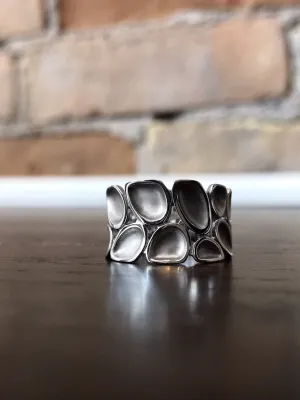 Pebble Ring