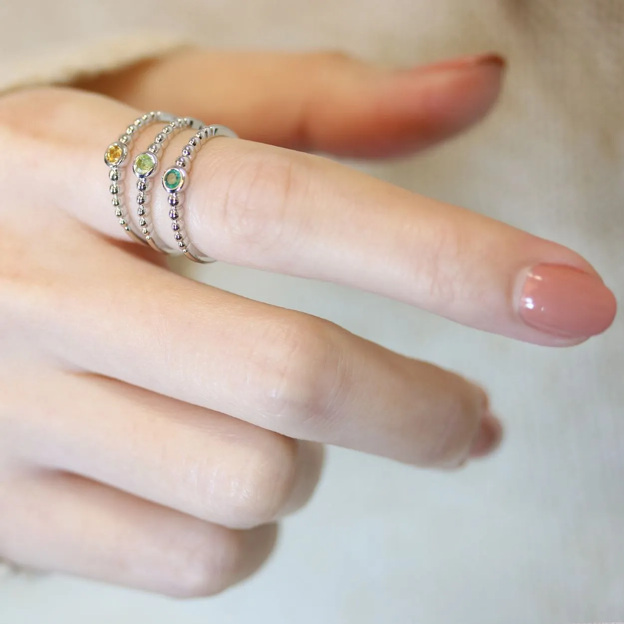 Peridot Solitär Ring in 925 Sterling Silber