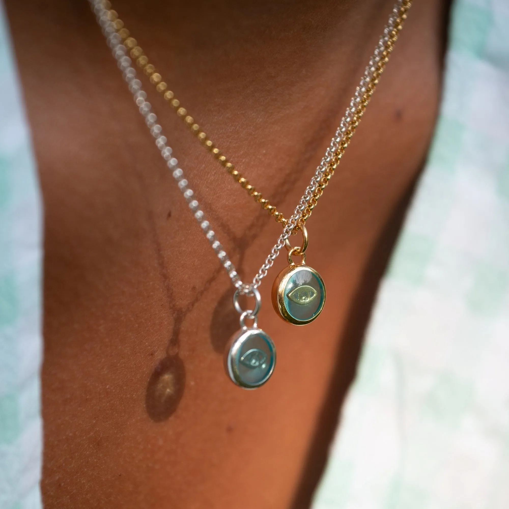 Silver Turquoise Eye Resin Capture Necklace