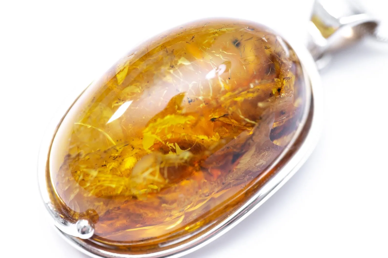 Statement Oval Amber Pendant