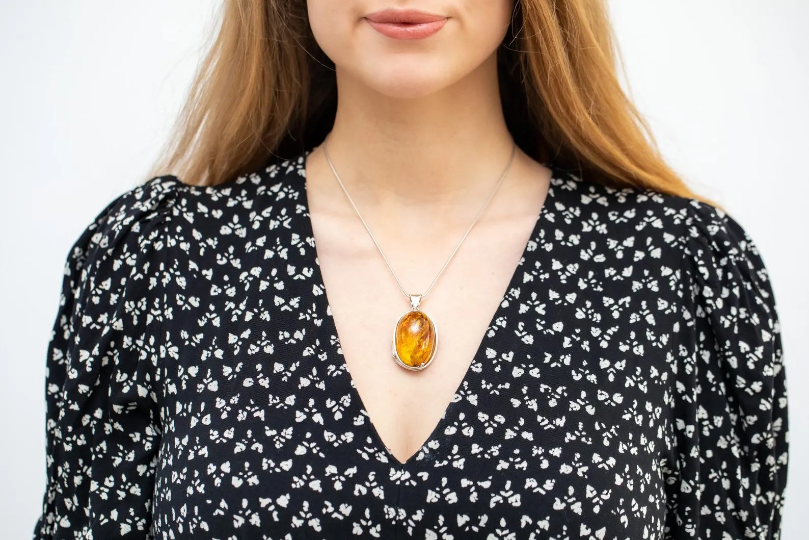 Statement Oval Amber Pendant